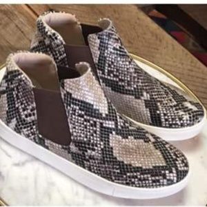 Brand new snakeskin booties